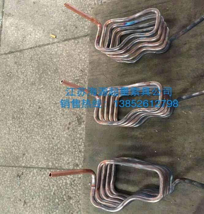 ��s���P��